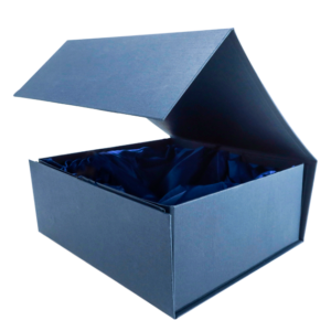 Etui welurowe z wnętrzem atłasowym w kolorze granatu