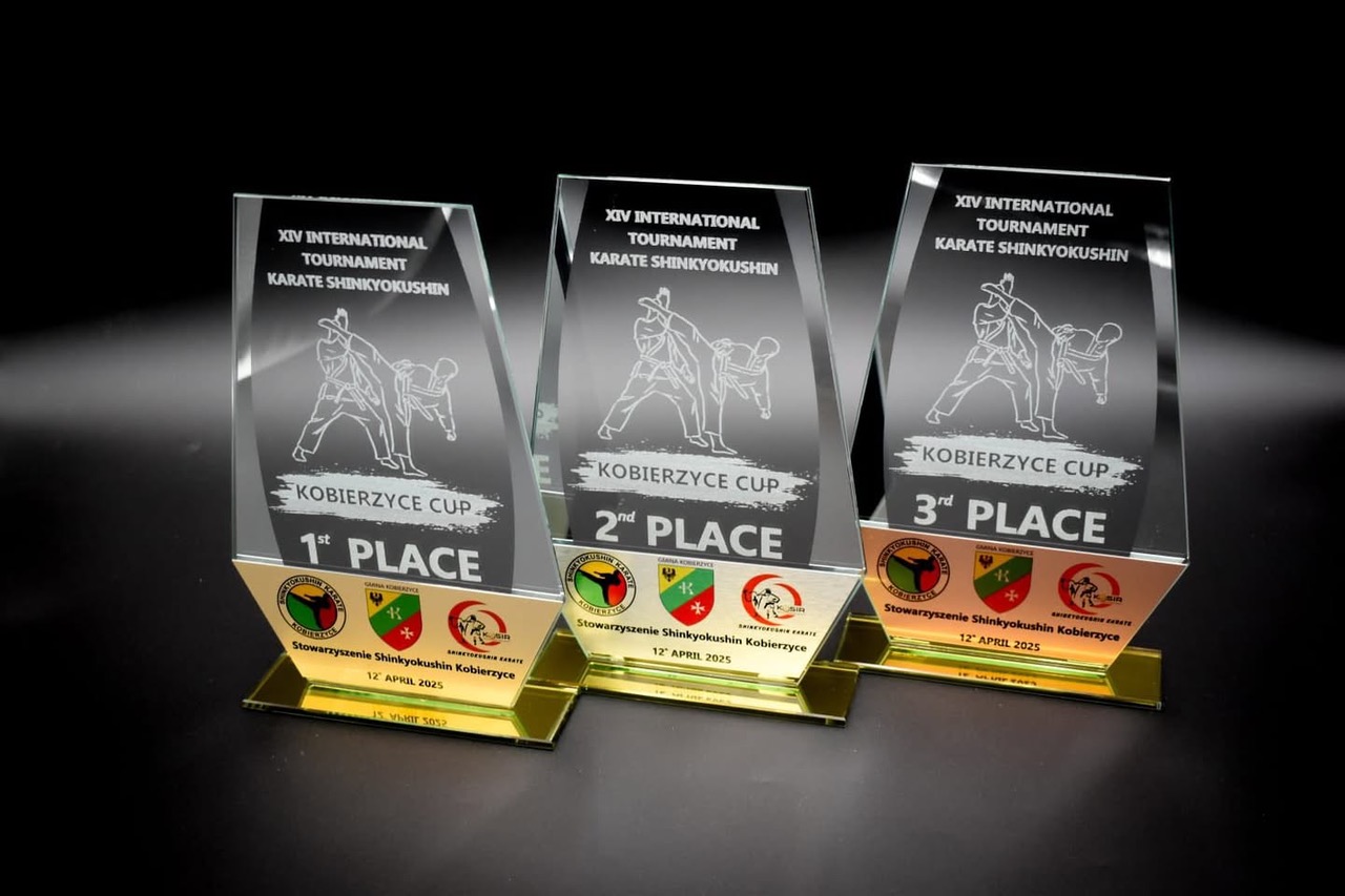 Statuetki okolicznościowe